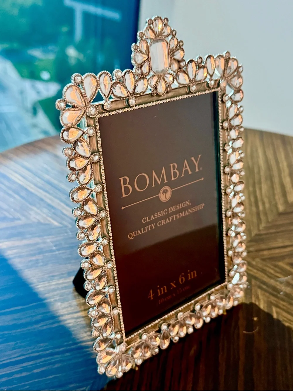 Bombay silver frame with crystals